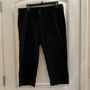 Black capri pants, size 12